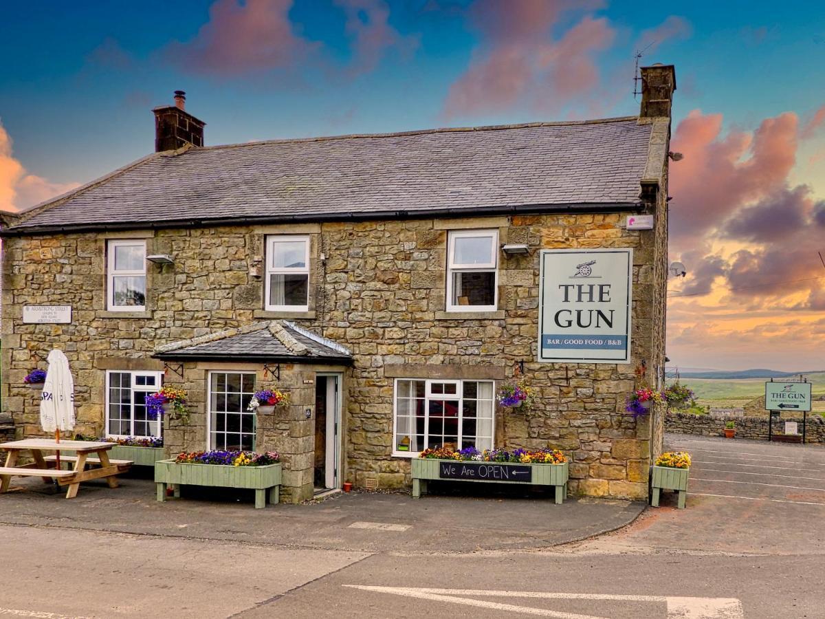Hotel The Gun At Ridsdale Exterior foto